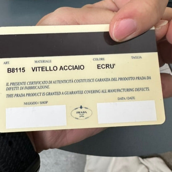 Prada vintage schoudertas crème leder