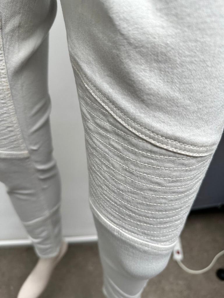 Hampton Bays beige jeans maat 28