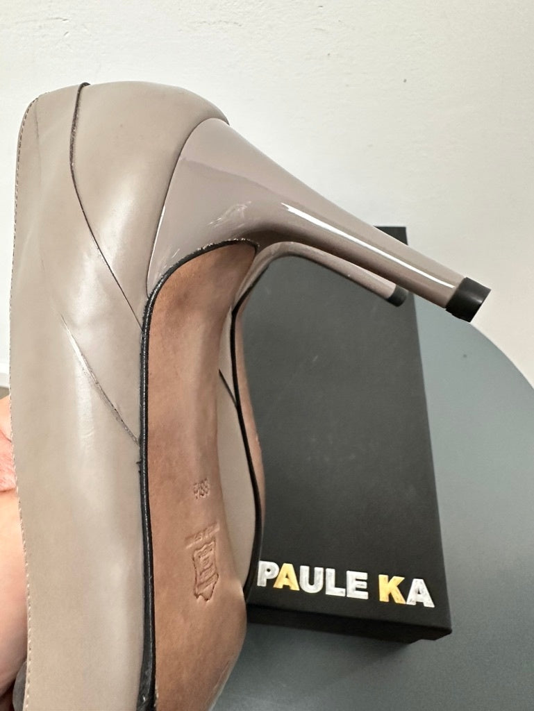 Paule Ka Pumps maat 38,5 grijs