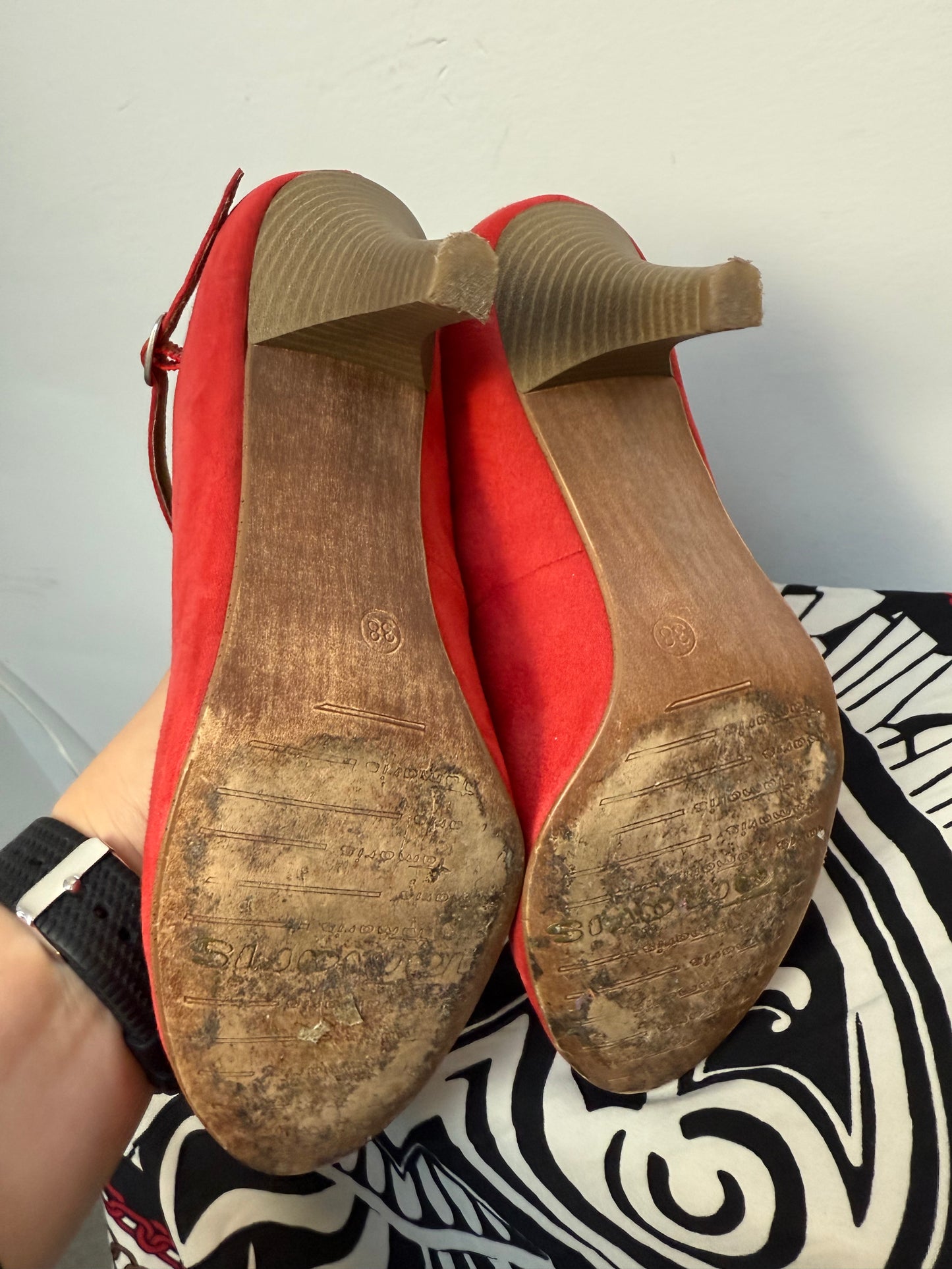 Tamaris Pumps maat 38 rood