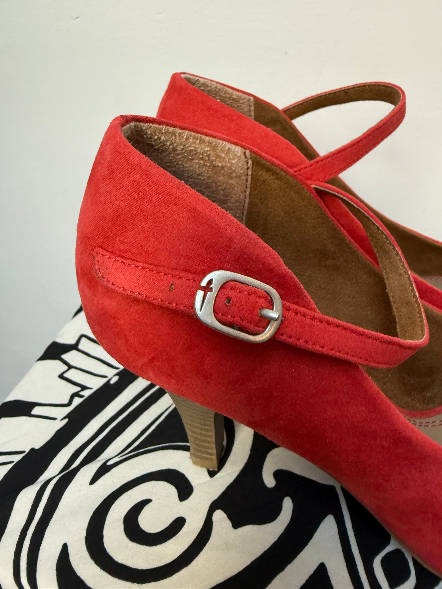 Tamaris Pumps maat 38 rood