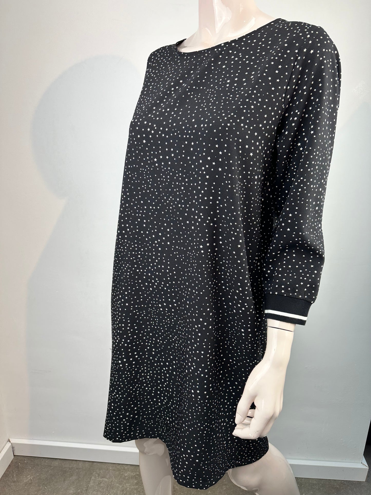 Anna zwarte print jurk maat XL