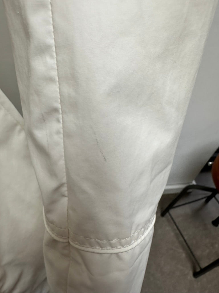 Claudia Sträter witte trenchcoat maat M