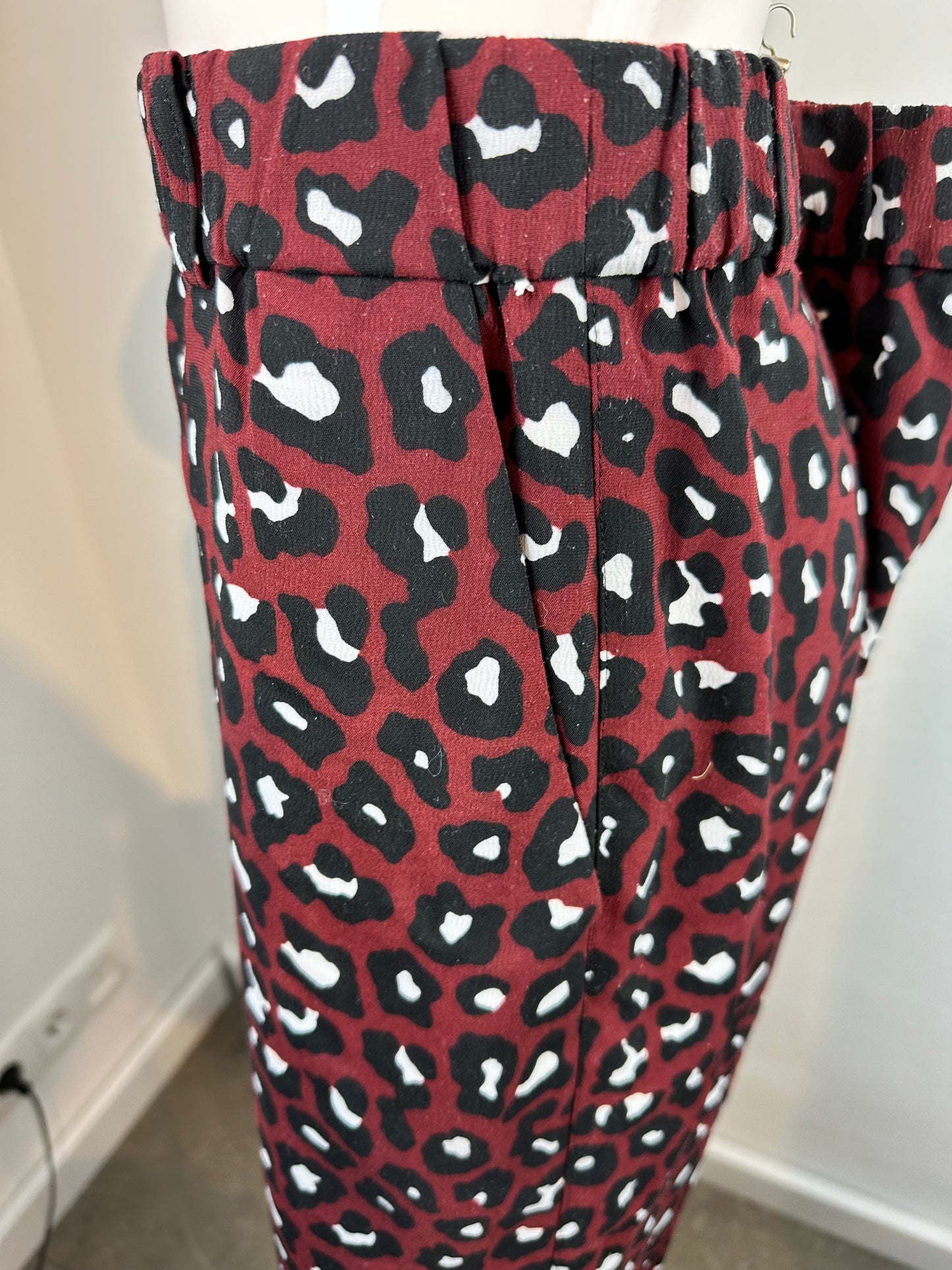 s. Oliver loose fit broek maat 40