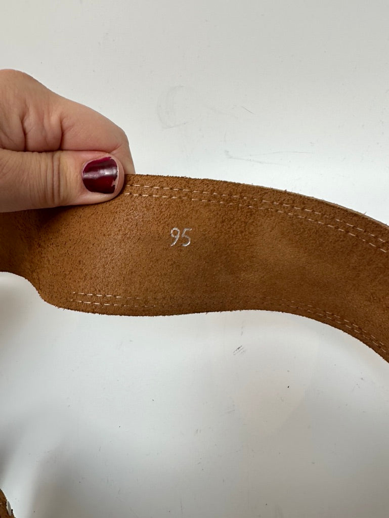 Vintage riem bruin met metalen gesp maat 95 cm