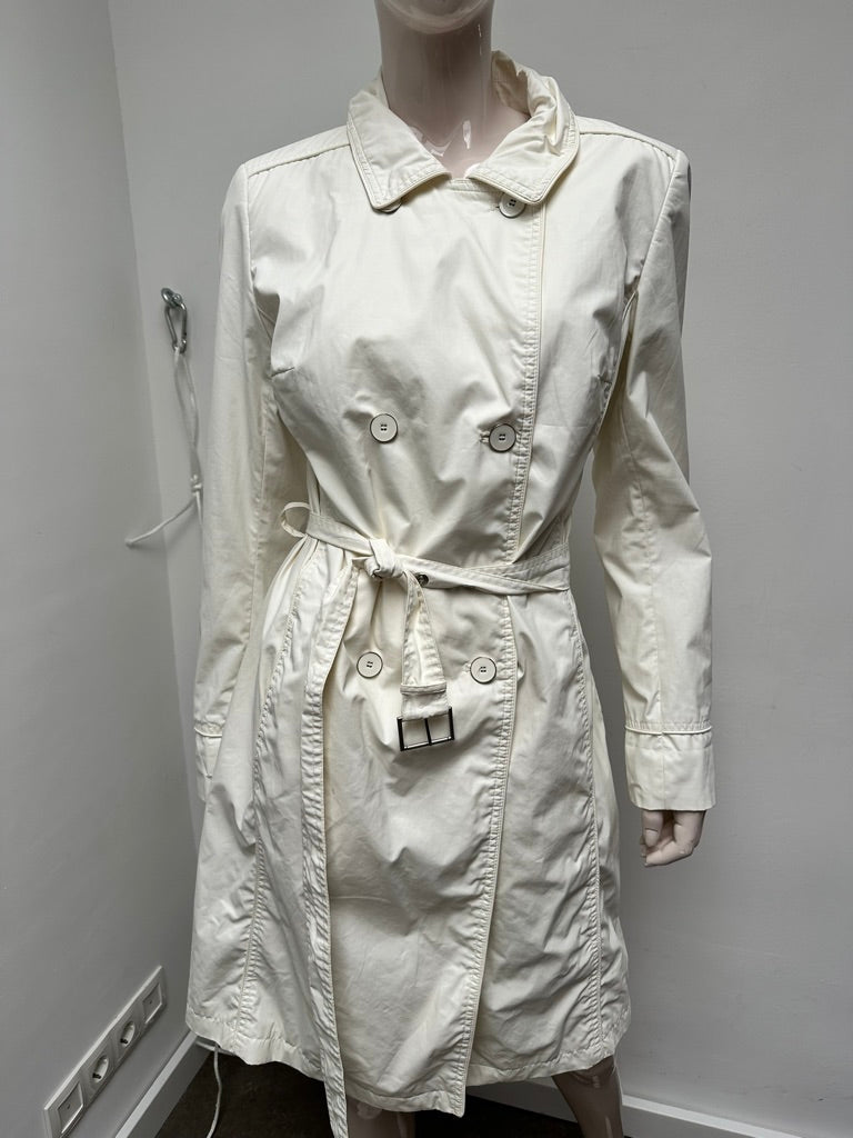Claudia Sträter witte trenchcoat maat M