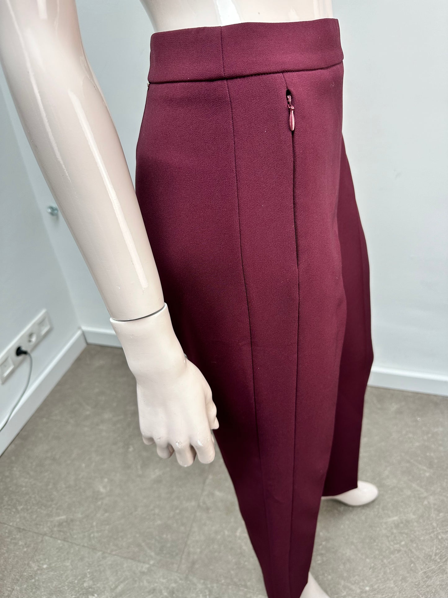 Blumarine bordeaux broek maat 40
