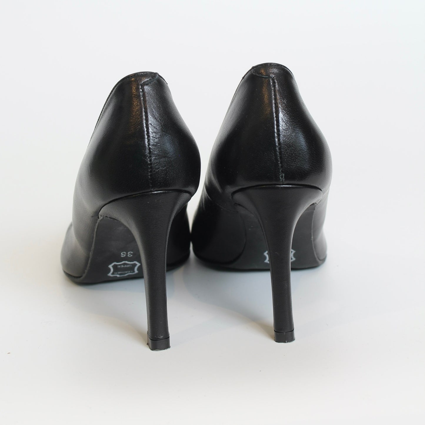 Brenda Zaro zwarte pumps maat 36
