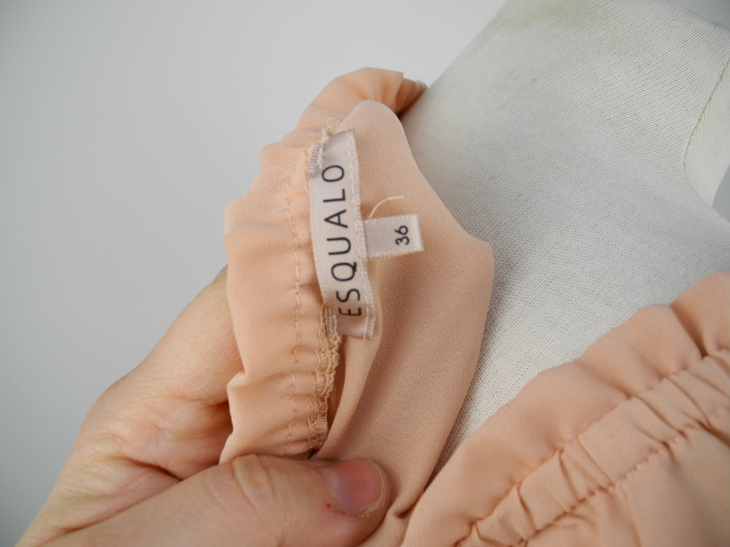 Esqualo roze top met cutouts maat 36