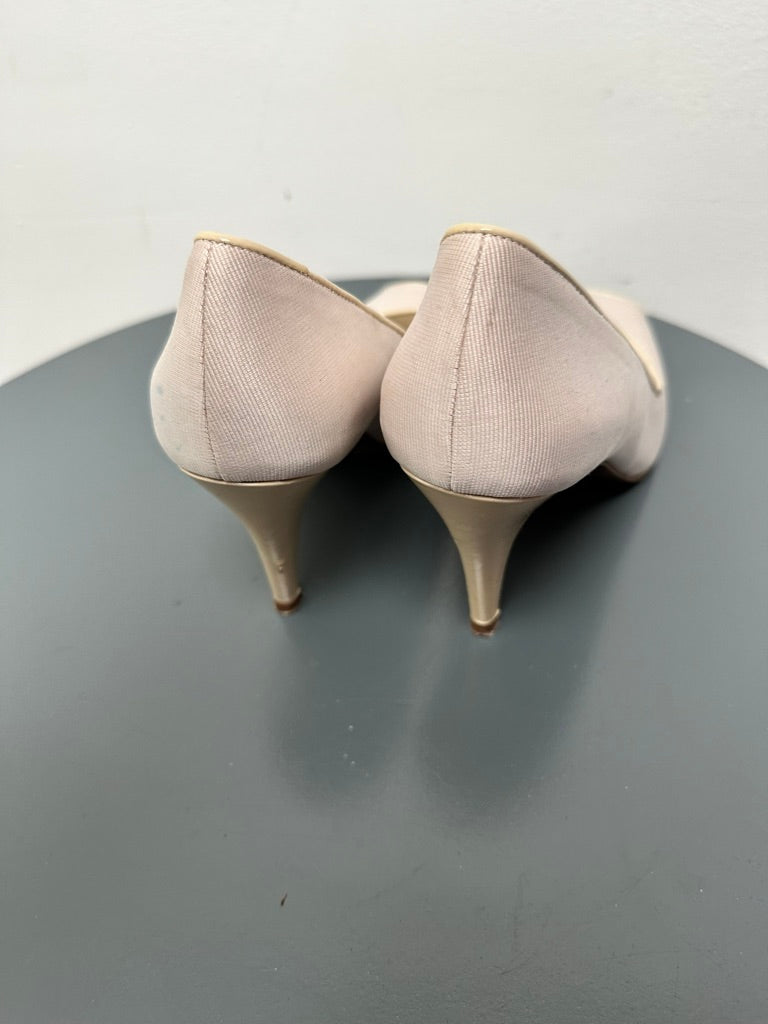 Paule Ka nude pumps met peeptoe maat 39
