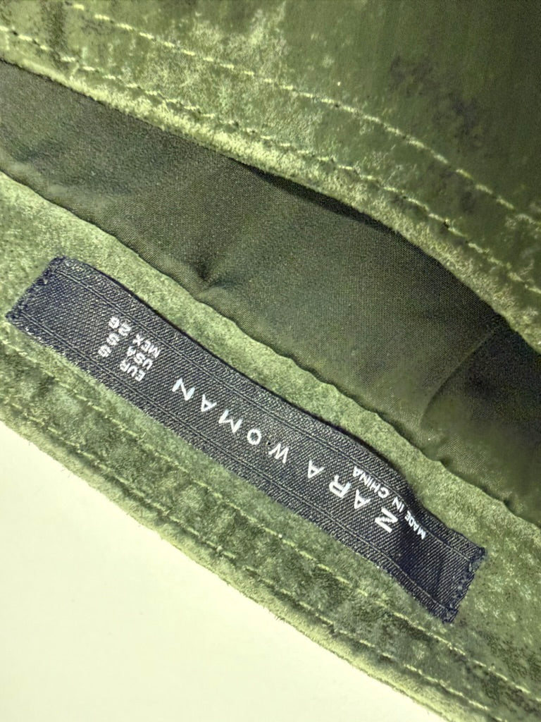 ZARA WOMAN - Rok - groen suède, doorlopende rits, kort model - S