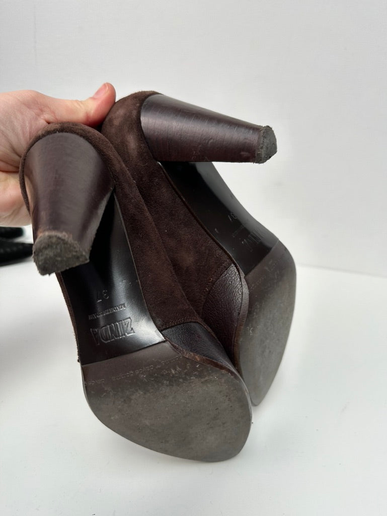 Zinda bruine pumps maat 38