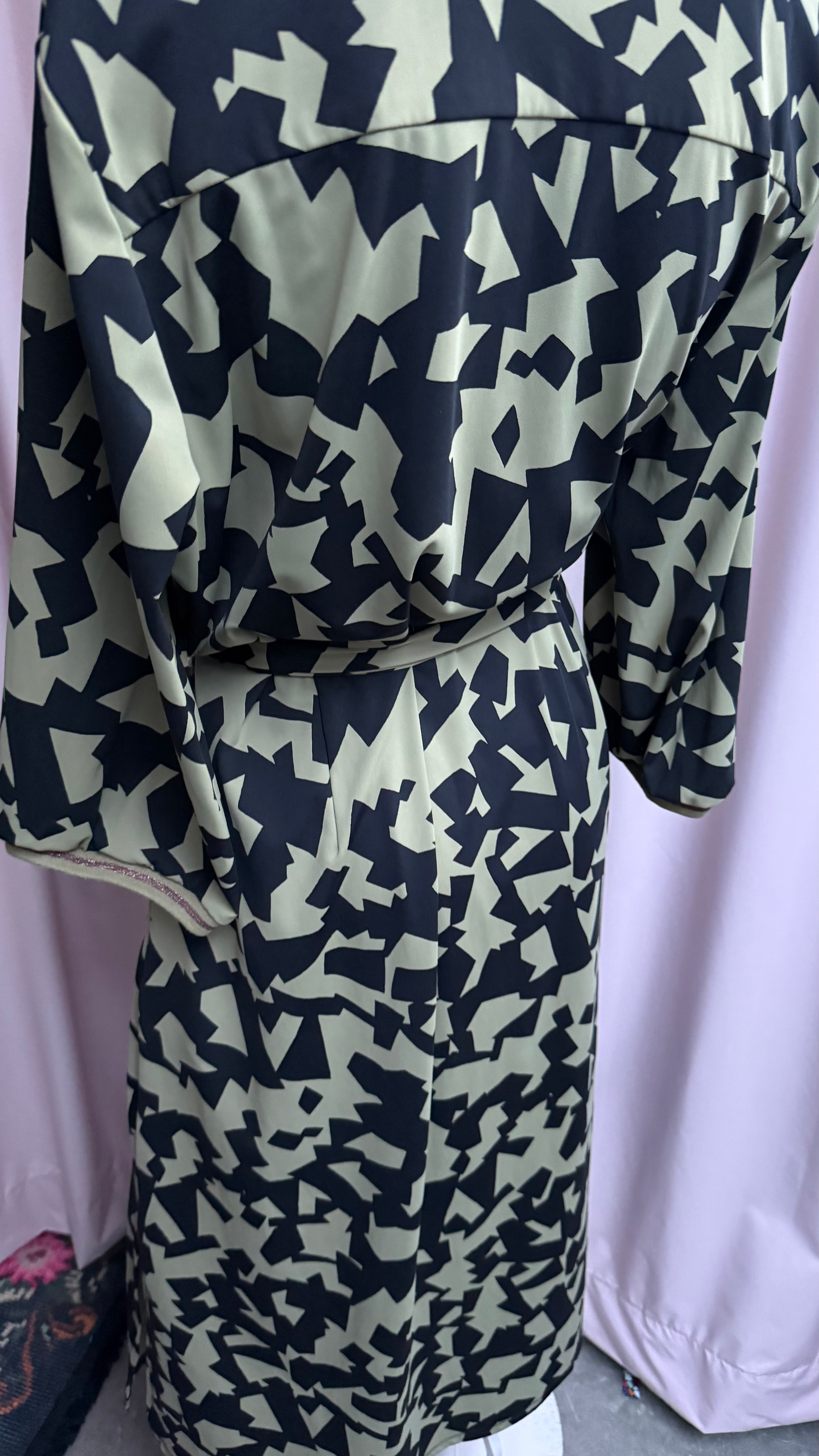 Yest Jurk maat 46 groen, zwart