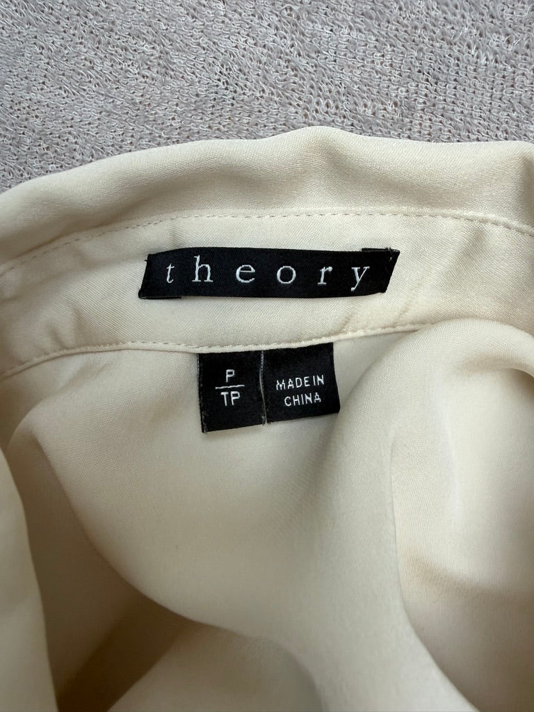 Theory 100% Zijden Mouwloze Blouse Crème – Luxe Silk Shirt met High-Low Zoom – Maat P