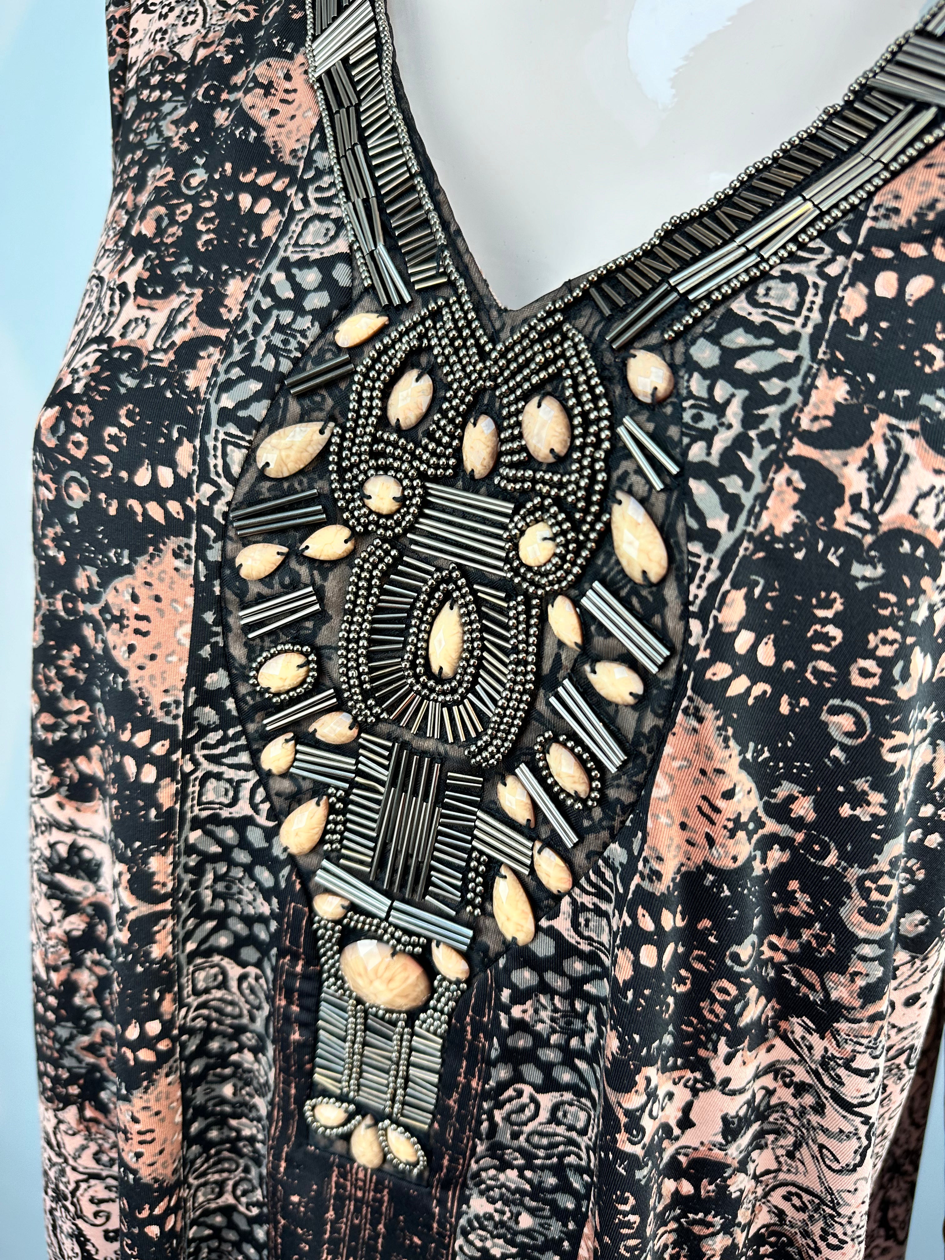 K-Design longsleeve met beaded halslijn maat XL