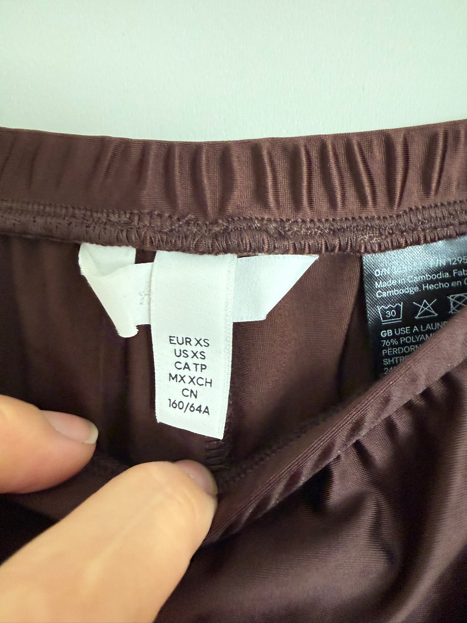 H&M - Rok - bruin, satijnlook, elastische tailleband - XS