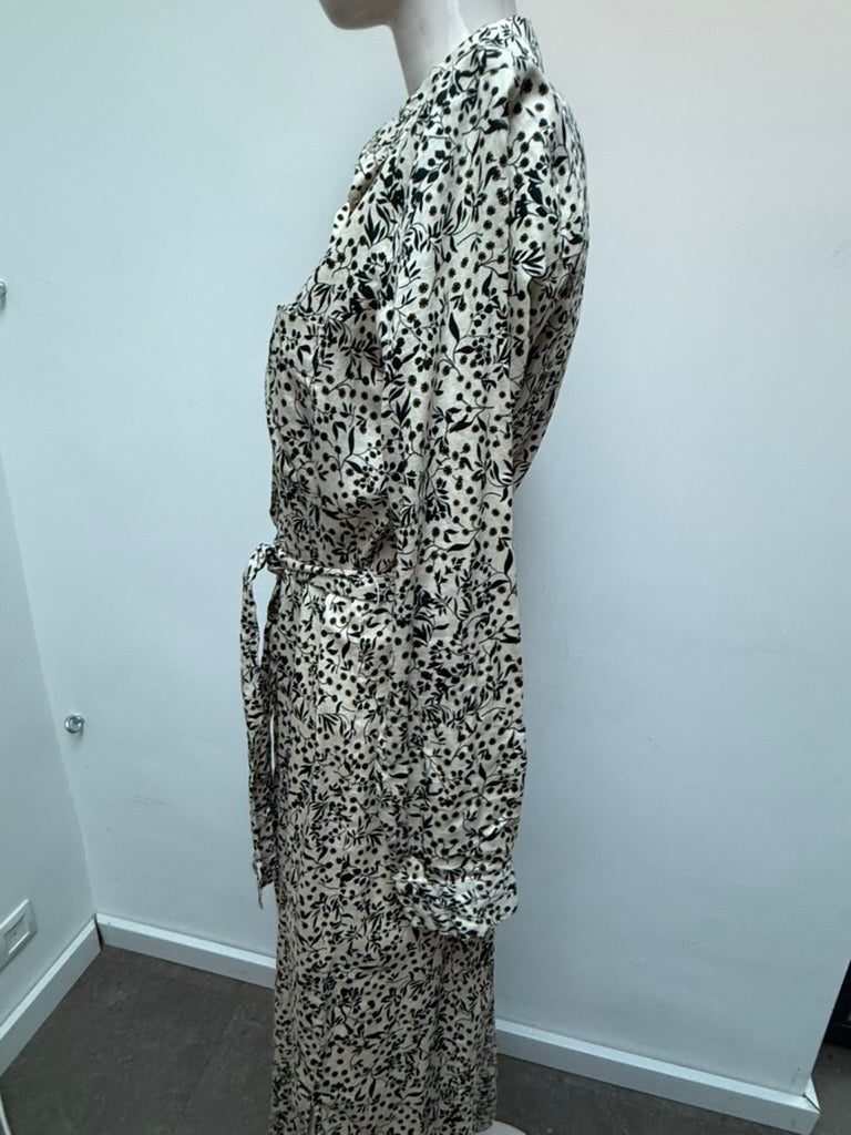 Second Female - Jurk - beige print, doorknoopsluiting, ceintuur - M