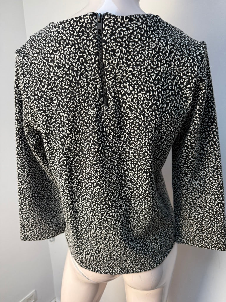 Catwalk Junkie - Blouse - zwart-wit, abstract patroon, lange mouwen - M