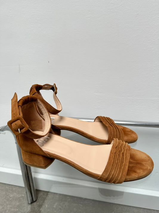 Gosh Sandalen maat 37 bruin