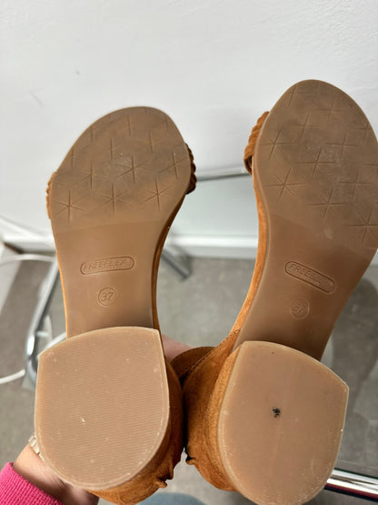 Gosh Sandalen maat 37 bruin