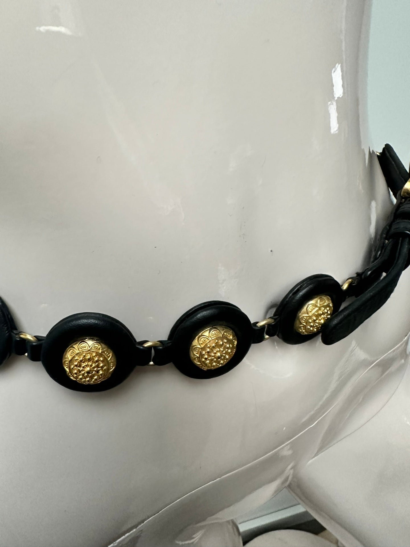 Vintage riem circa 75 cm zwart