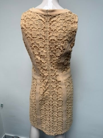 Caroline Biss Jurk maat 40 beige