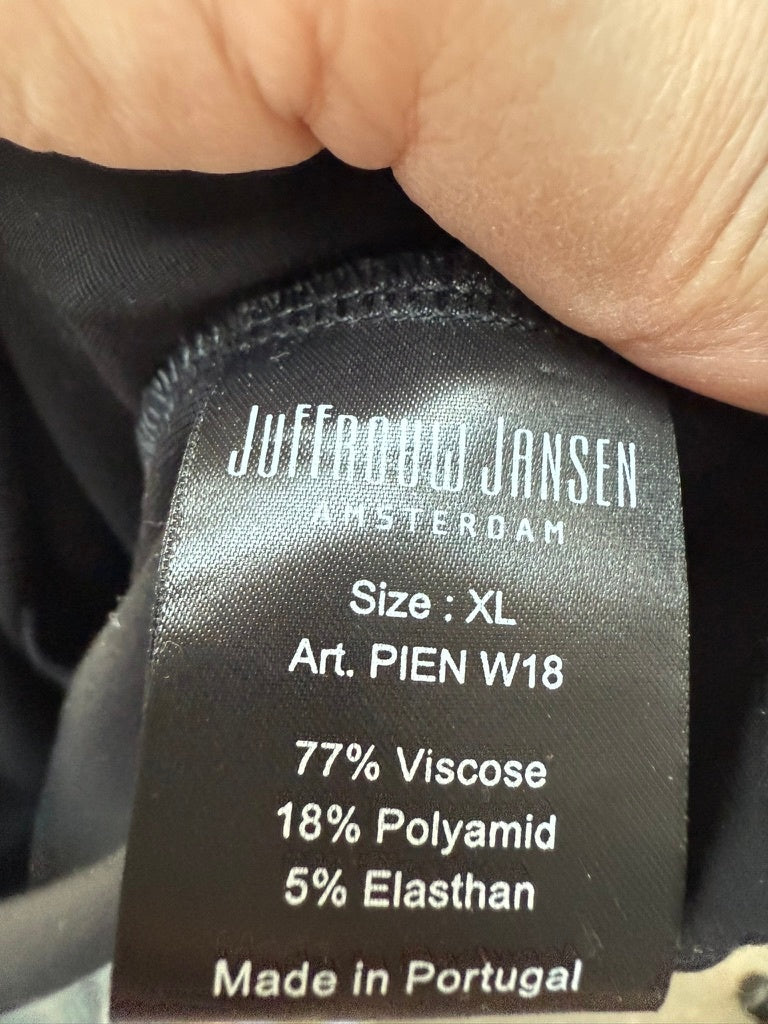 Juffrouw Jansen Jurk maat 42