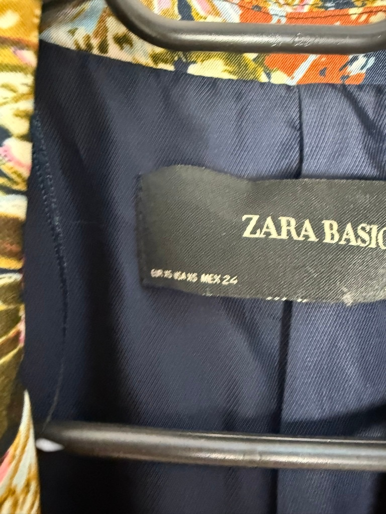 Zara Blazer maat XS Multikleur