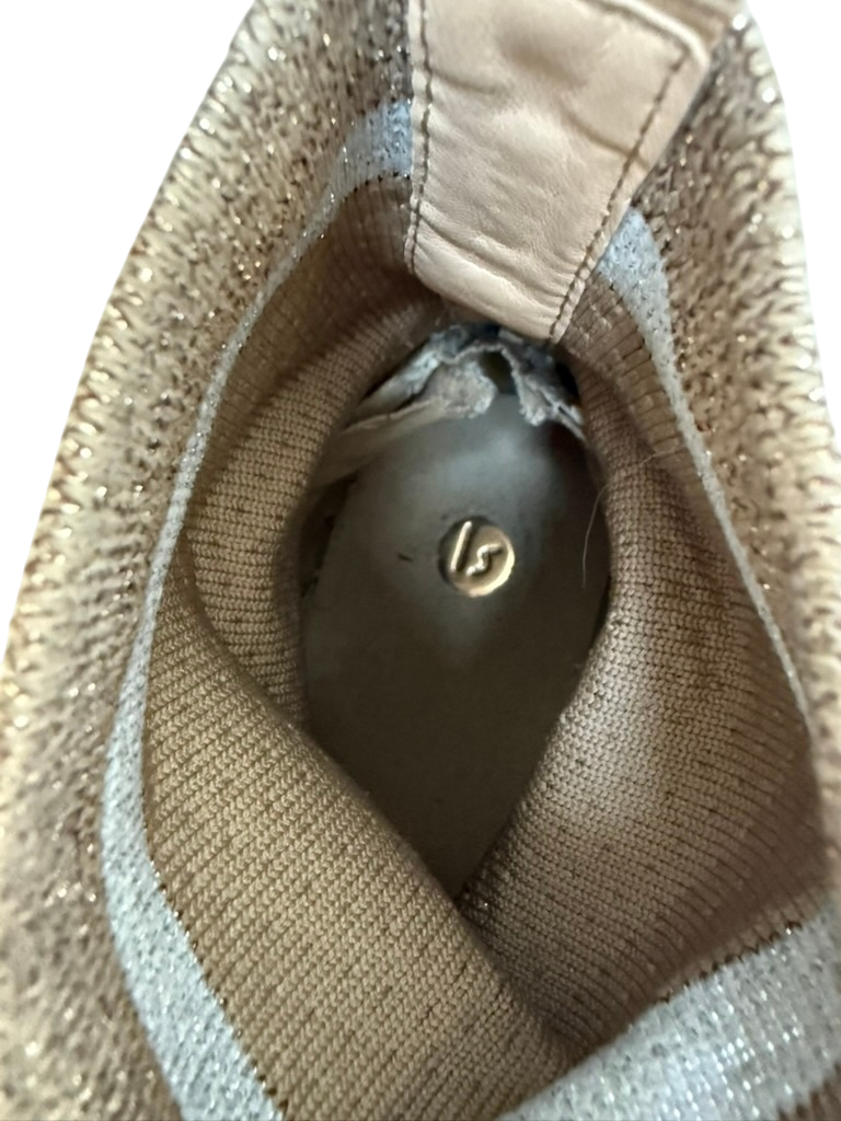 La strada Sneakers maat 37,5 goud