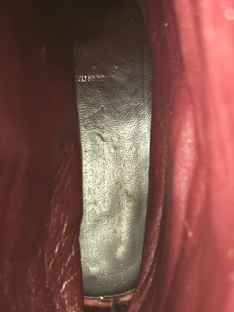 Prada Laarzen maat 39,5 Zwart met rood binnenwerk