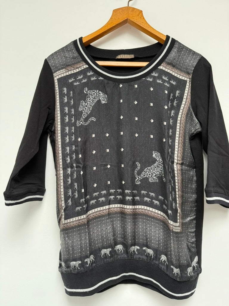 Mucho Gusto Top maat L Grijs/zwart