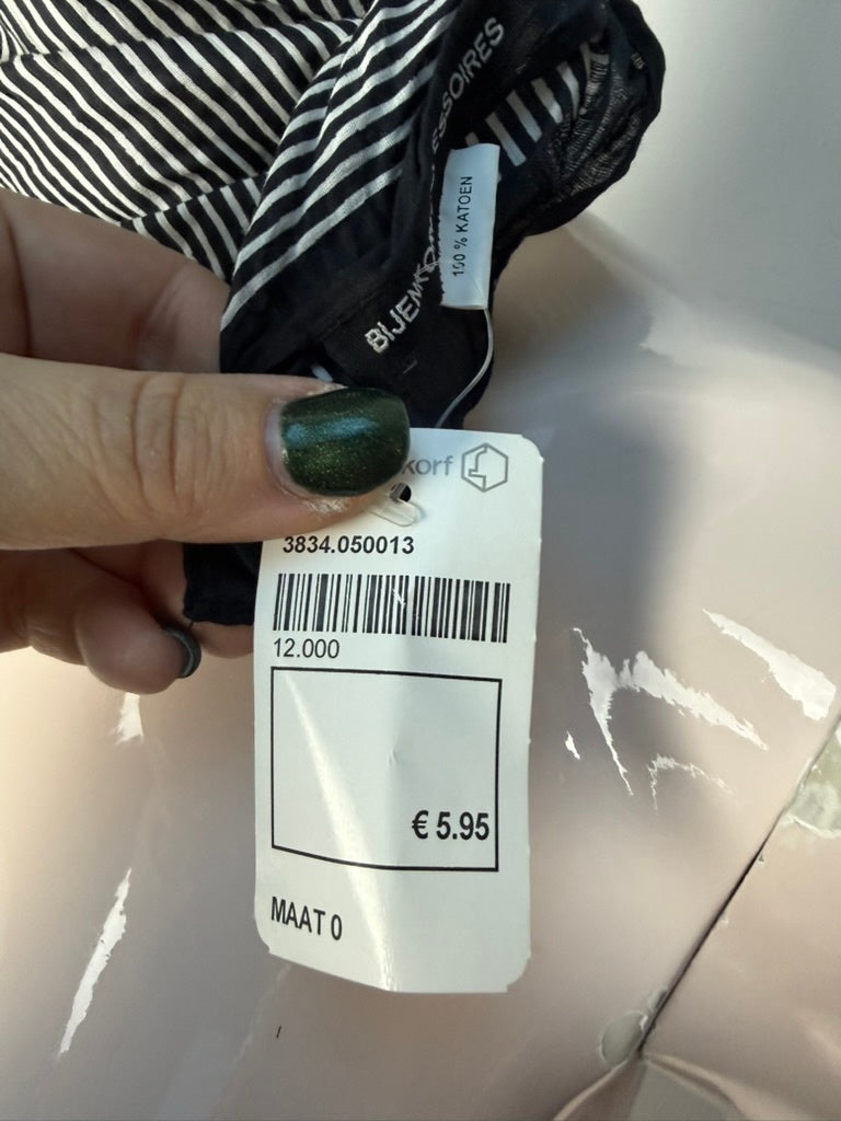 de Bijenkorf Sjaal maat Zwart en wit gestreept