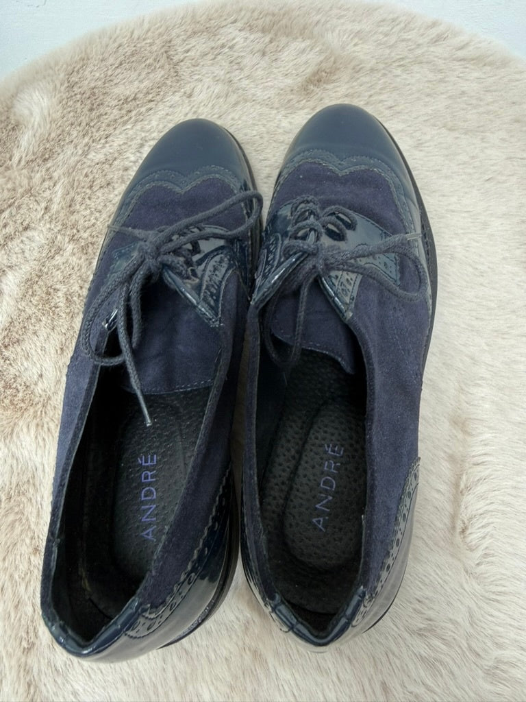 André Schoenen maat 39 donkerblauw