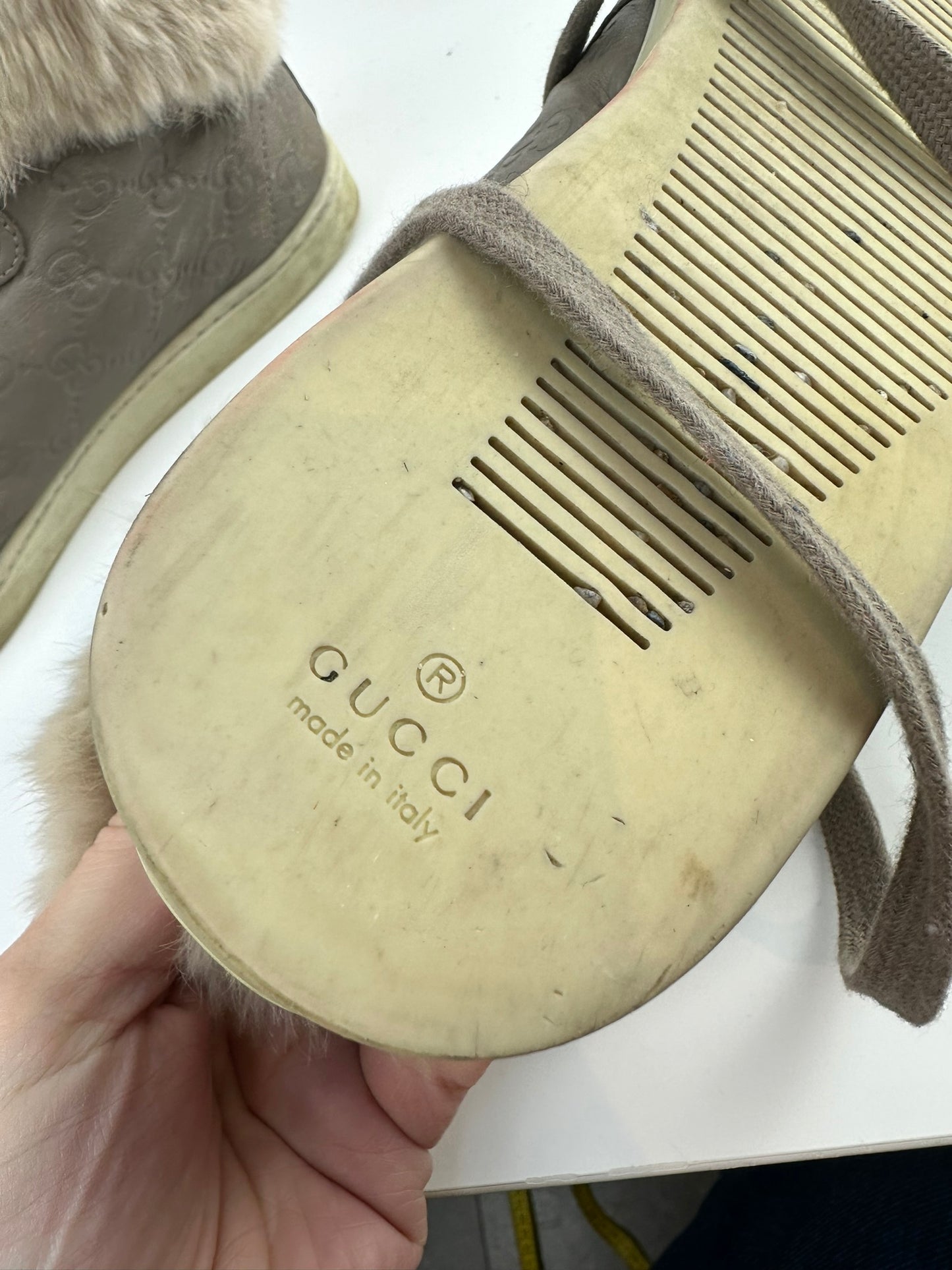 Gucci beige sneakers maat 37,5