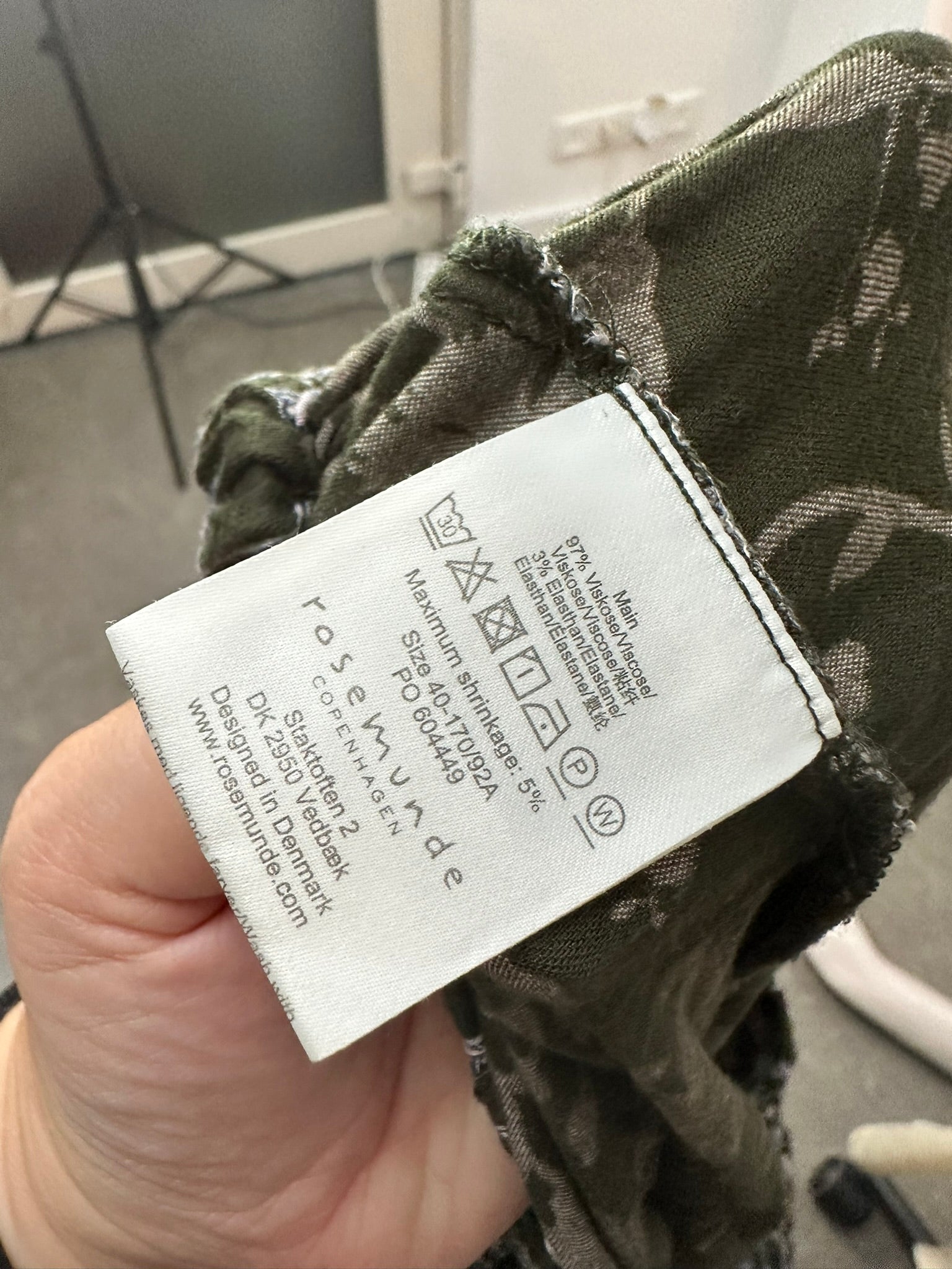 Rosemunde groene longsleeve overslag maat L