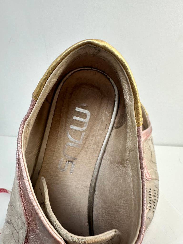 MJUS beige sneakers maat 40