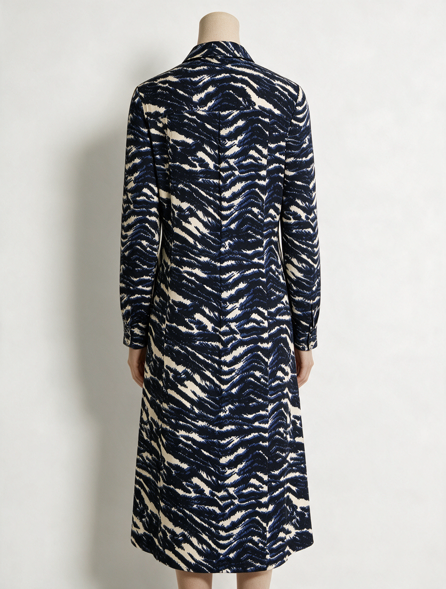&Co Woman - Jurk - dierenprint, colkraag, doorknoopsluiting - XXL