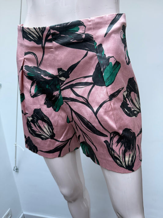 River Island roze short maat 8 (34-36)