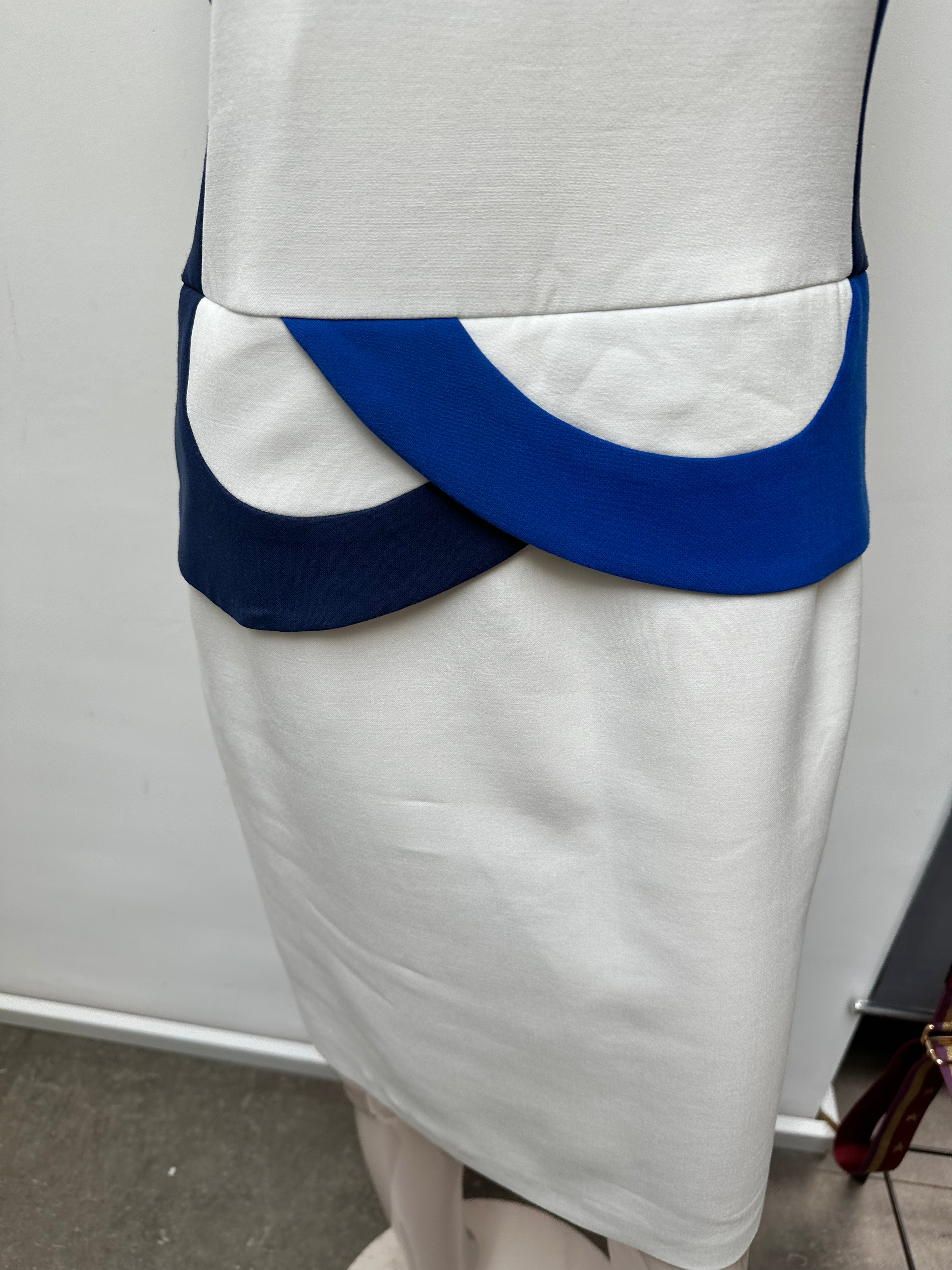 Caroline Biss recht jurkje maat 36