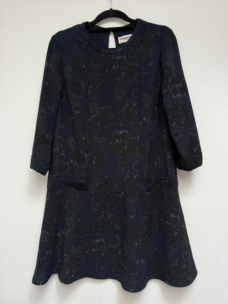 ESSENTIEL ANTWERP - Jurk - blauw, abstract bloemenpatroon, driekwart mouwen - L