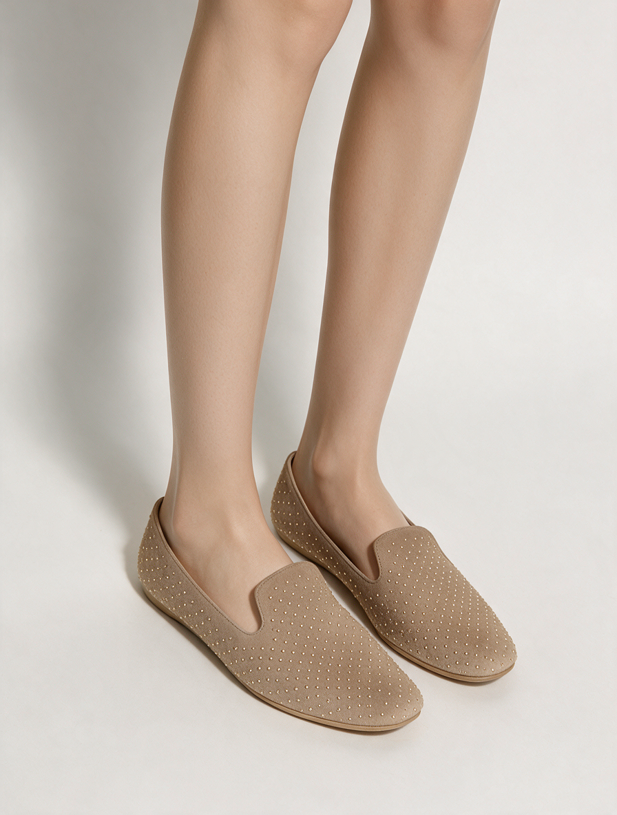 Jimmy Choo - Schoenen - suède, taupe, goudkleurige studs