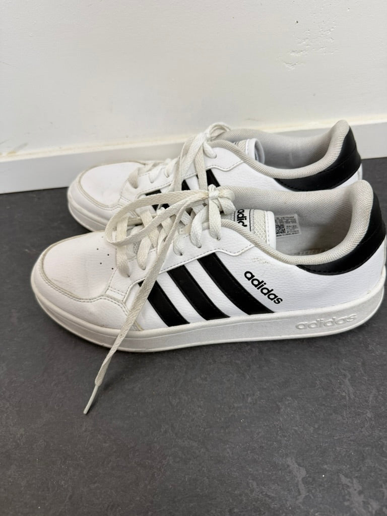 adidas - Sneakers - wit, iconische drie strepen, synthetisch leer - 41 2/3