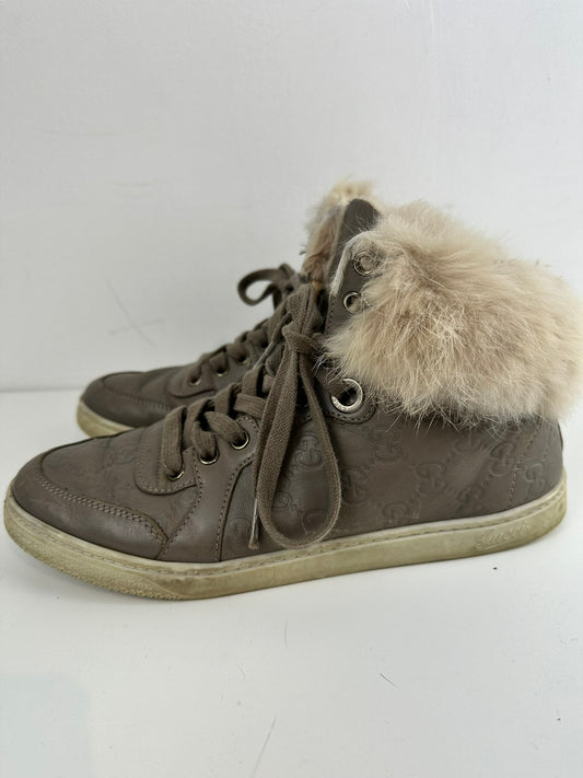 Gucci beige sneakers maat 37,5