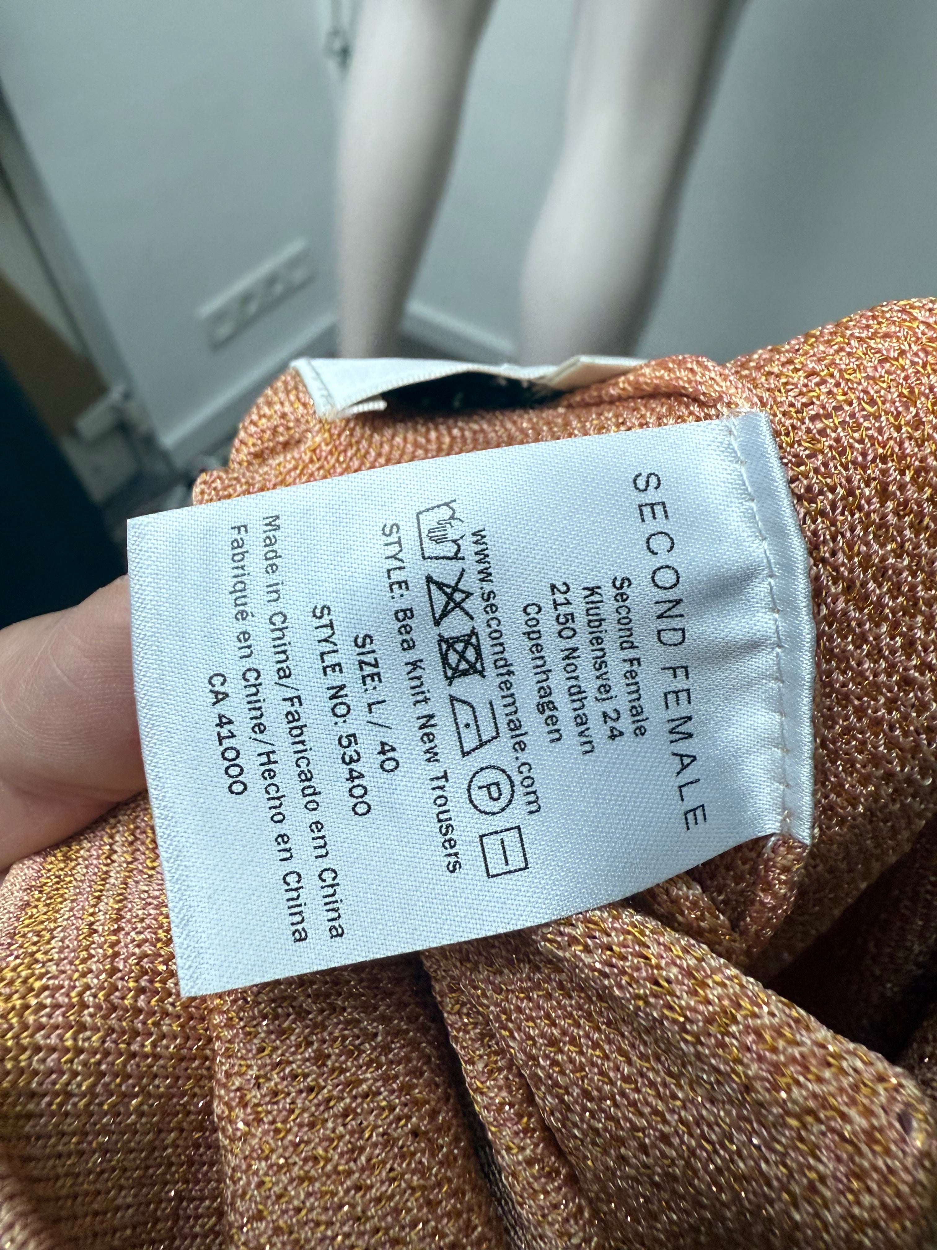 Second Female lichte broek met wijde pijp maat L