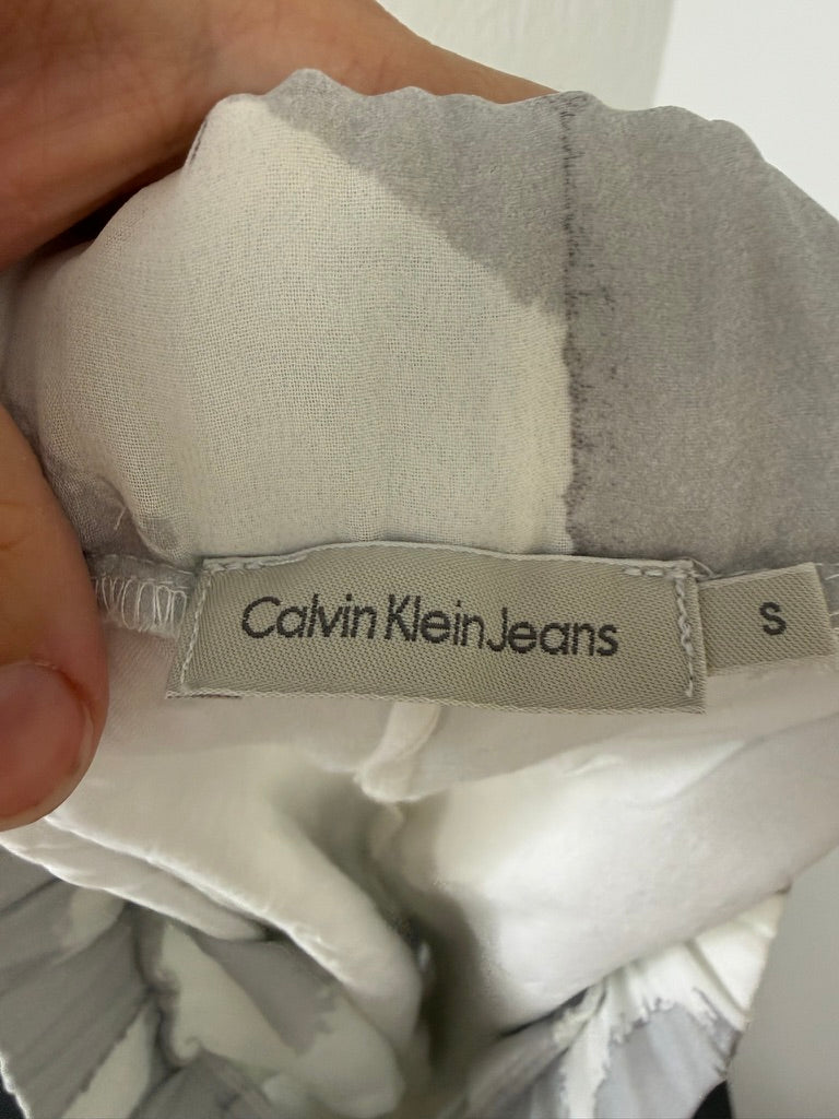 Calvin Klein Jeans - Rok - abstract grafisch patroon, elastische tailleband, plissé-details - S