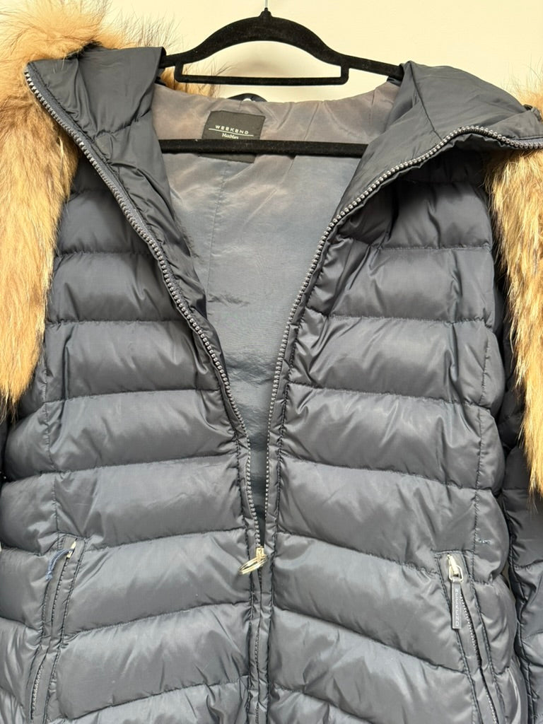 WEEKEND MaxMara - Jas - blauw, gewatteerd, afneembare bontkraag - L