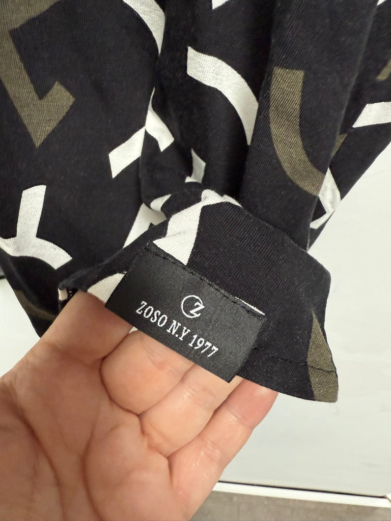 ZOSO - Tuniek - abstracte print, ritsdetails op de schouders, lange mouwen - M