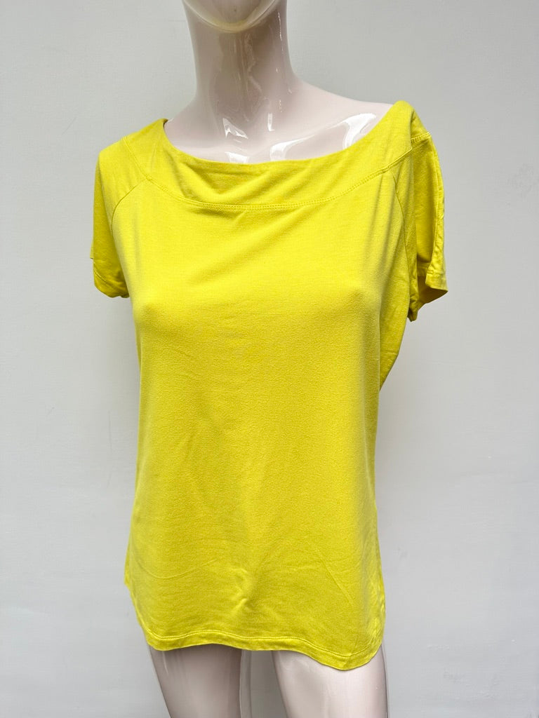 Claudia Sträter lichtgroene top maat 38