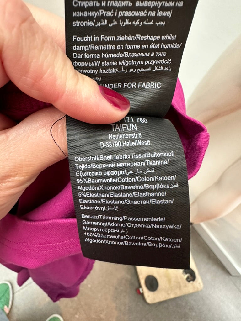 TAIFUN COLLECTION - Vest - paars, V-hals, kanten afwerking - L