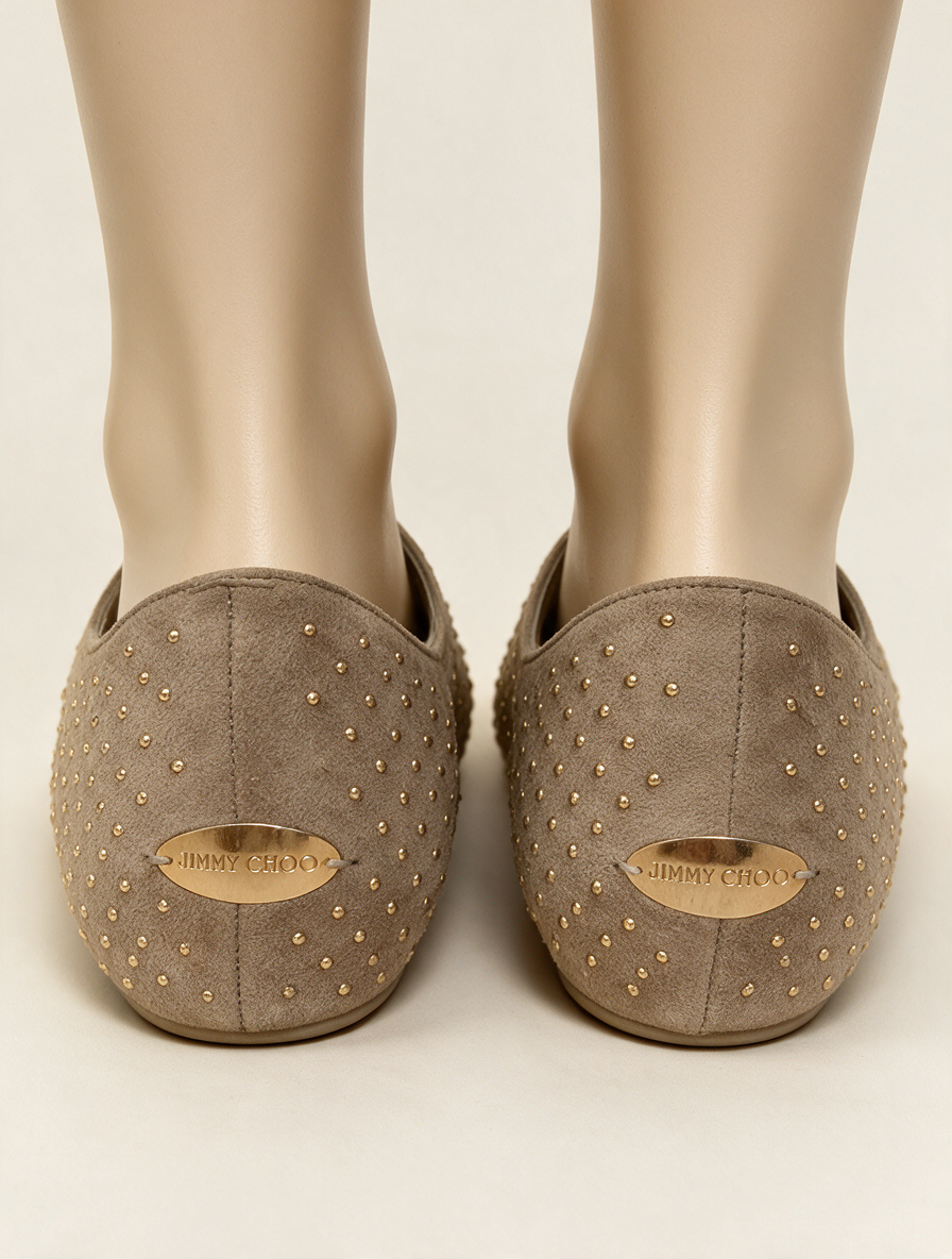 Jimmy Choo - Schoenen - suède, taupe, goudkleurige studs
